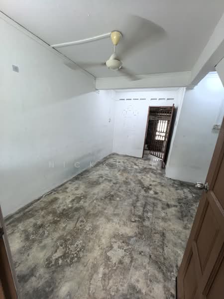 2-storey Terraced House for Sale in Bandar Selesa Jaya (Skudai) - Nickki Lim - PropertyGuru.com.my