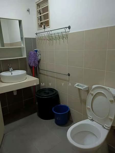Condominium for Rent at First Residence (Residensi Unggul) - Amy Yap - Bathroom - PropertyGuru.com.my