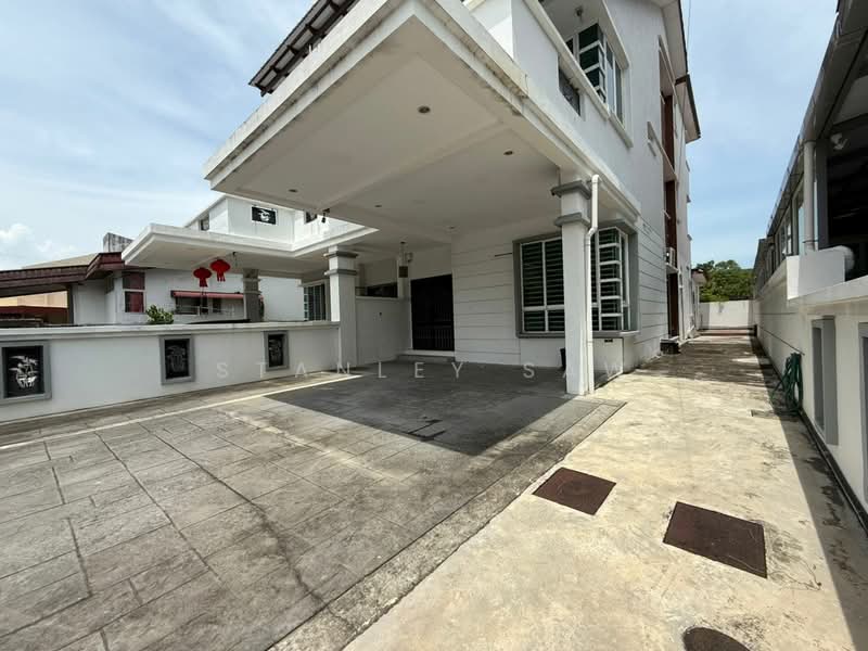 Rumah Berkembar untuk Dijual di Gelugor (Penang) - Stanley Saw - Exterior - PropertyGuru.com.my