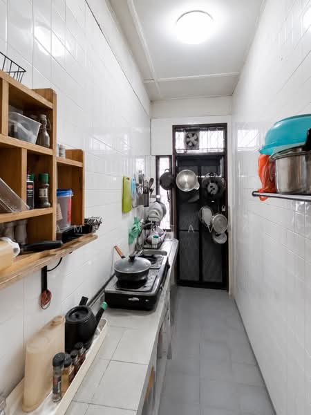 Rumah Teres 2 Tingkat untuk Dijual di Bandar Kinrara (Selangor) - Amy Oktavia - Kitchen - PropertyGuru.com.my