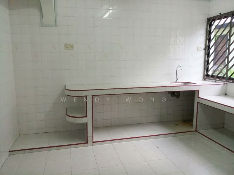 2-storey Terraced House for Sale in Taman Ungku Tun Aminah (Skudai) - Wendy Wong - Kitchen - PropertyGuru.com.my