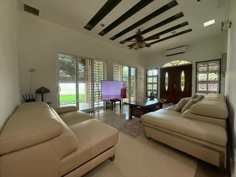 1-storey Terraced House for Sale in Arena Perpaduan Sentosa (Tambun) - Qazin Khoo - Living Room - PropertyGuru.com.my
