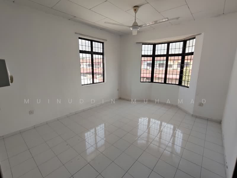 Semi-Detached House for Rent in Lahat (Perak) - Muinuddin Muhamad - Interior - PropertyGuru.com.my