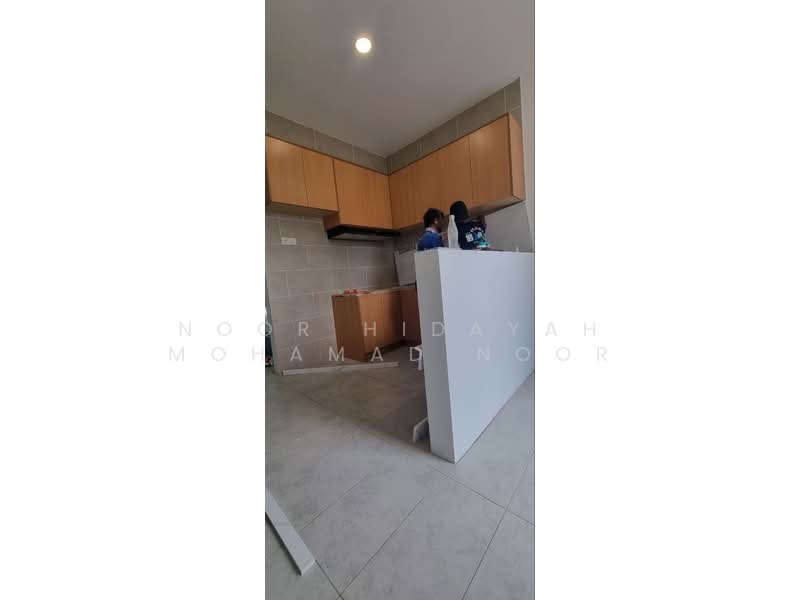 Semi-Detached House for Rent in Cyberjaya (Selangor) - Noor Hidayah Mohamad Noor - Kitchen - PropertyGuru.com.my