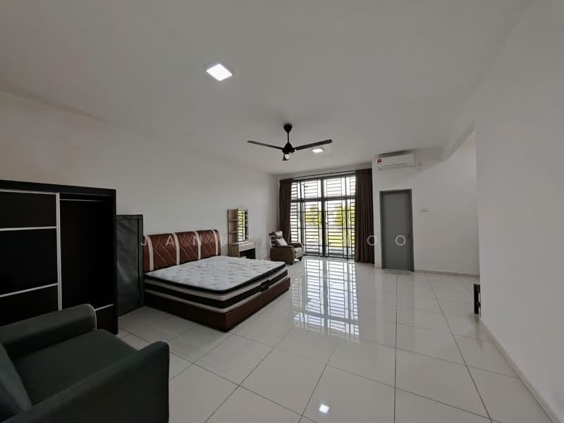 Rumah Teres untuk Dijual di Taman Mutiara Rini (Skudai) - Janice Khoo - Bedroom - PropertyGuru.com.my
