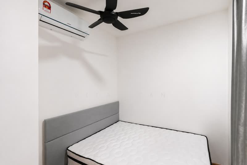 Service Residence for Sale at AraTre' Residences - Vitas Tan - Bedroom - PropertyGuru.com.my
