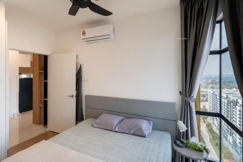 Service Residence for Sale at AraTre' Residences - Vitas Tan - Bedroom - PropertyGuru.com.my