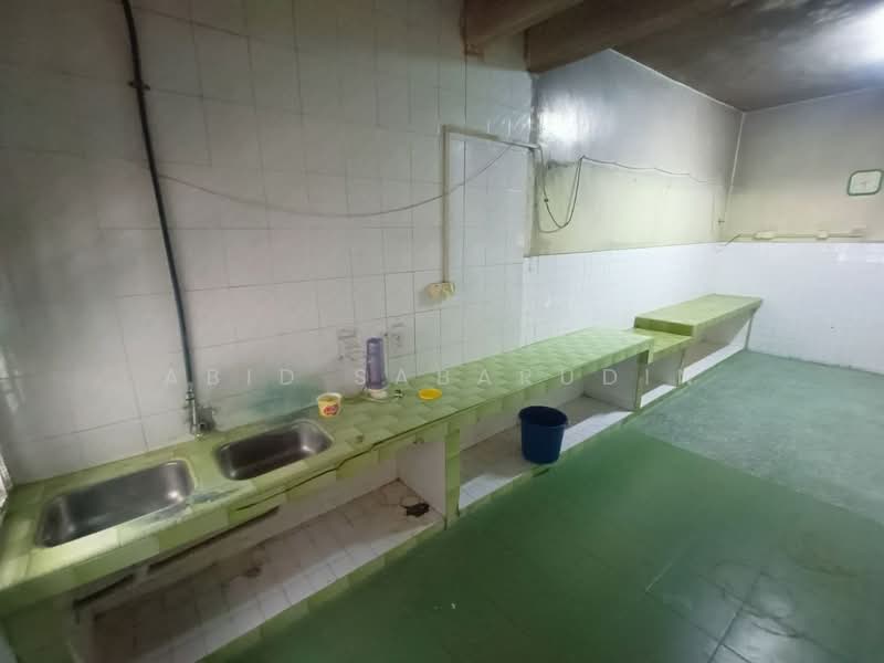Rumah Teres 2 Tingkat untuk Dijual di Taman Wahyu (Batu Caves) - Abid Sabarudin - Kitchen - PropertyGuru.com.my