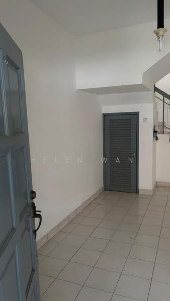 Rumah Teres 2 Tingkat untuk Dijual di Taman Pelangi Semenyih (Semenyih) - Helen Wan - Entrance - PropertyGuru.com.my