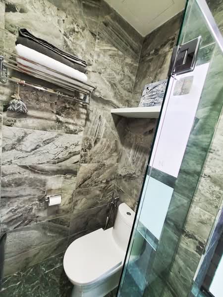 Kondominium untuk Disewa di The LIGHT COLLECTION II - Jerry Tan - Bathroom - PropertyGuru.com.my