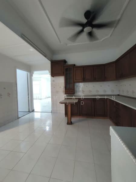 2-storey Terraced House for Sale in Usj 9 (Subang Jaya) - Mohammad Din Majid - Kitchen - PropertyGuru.com.my