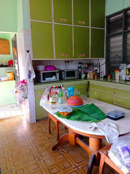 Bungalow for Sale in Taman Kanagapuram (Petaling Jaya) - Sababathy Pillai - Kitchen - PropertyGuru.com.my