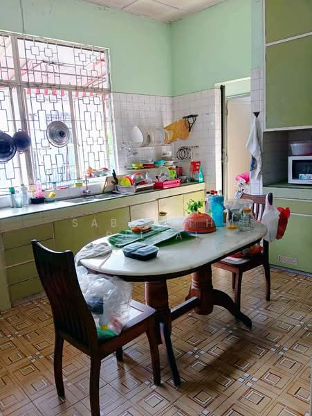 Bungalow for Sale in Taman Kanagapuram (Petaling Jaya) - Sababathy Pillai - Kitchen - PropertyGuru.com.my