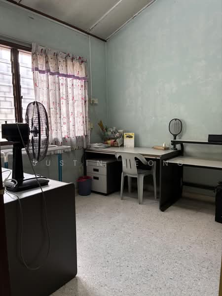 Rumah Teres 1 Tingkat untuk Dijual di Kepong Baru (Kepong) - Justin Leong - Study - PropertyGuru.com.my