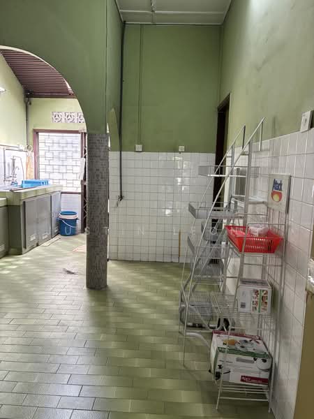 Rumah Teres 1 Tingkat untuk Dijual di Kepong Baru (Kepong) - Justin Leong - Kitchen - PropertyGuru.com.my