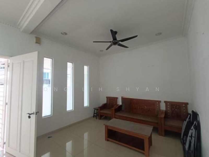 Semi-Detached House for Sale in Perling (Johor) - Ong Lih Shyan - Living Room - PropertyGuru.com.my