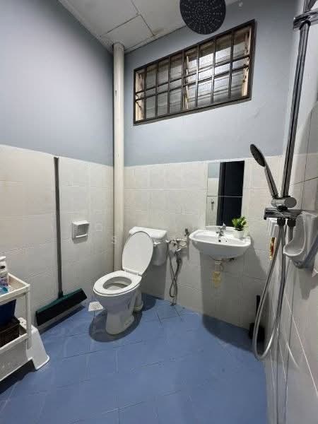 2-storey Terraced House for Sale in Taman Sri Pulai Perdana (Skudai) - Ong Lih Shyan - Bathroom - PropertyGuru.com.my