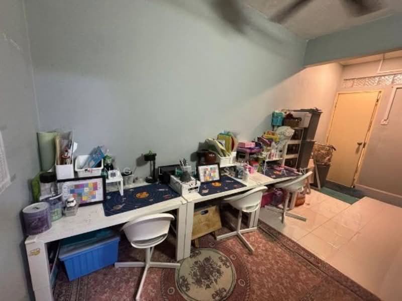 2-storey Terraced House for Sale in Taman Sri Pulai Perdana (Skudai) - Ong Lih Shyan - Study - PropertyGuru.com.my