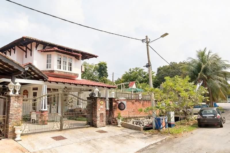 Rumah Berkembar untuk Dijual di Seksyen 11 (Shah Alam) - Kenny Choo - Exterior - PropertyGuru.com.my