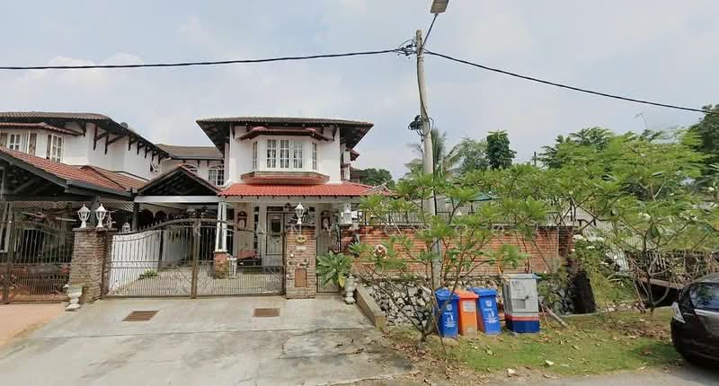 Rumah Berkembar untuk Dijual di Seksyen 11 (Shah Alam) - Kenny Choo - Exterior - PropertyGuru.com.my