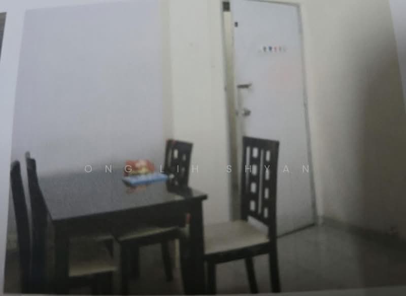 Flat for Sale at Taman Gaya - Ong Lih Shyan - Dining Room - PropertyGuru.com.my