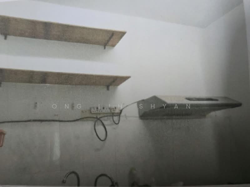 Flat for Sale at Taman Gaya - Ong Lih Shyan - Kitchen - PropertyGuru.com.my