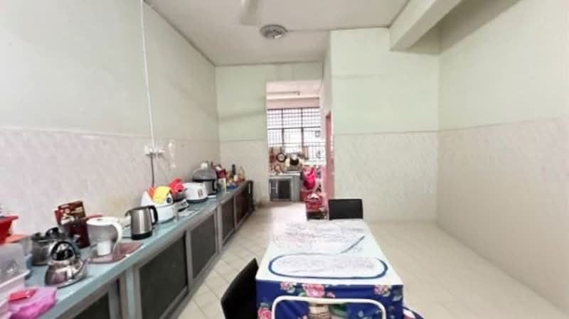 2-storey Terraced House for Sale in Taman Pulai Utama (Skudai) - Ong Lih Shyan - Kitchen - PropertyGuru.com.my
