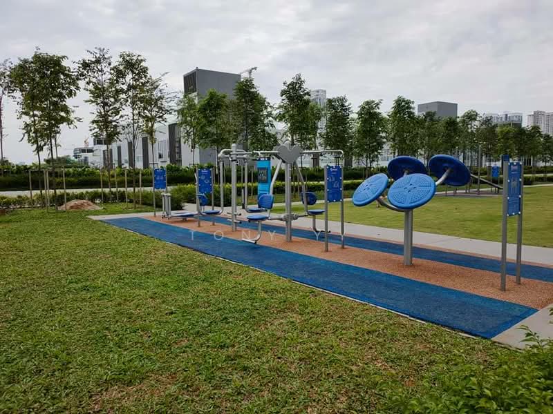 Condominium for Sale at Lakefront Residence - Tony YY - Exterior - PropertyGuru.com.my