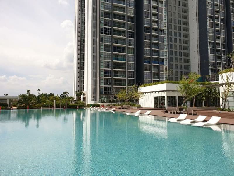 Condominium for Sale at Lakefront Residence - Tony YY - Exterior - PropertyGuru.com.my