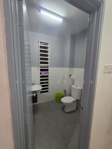 Terraced House for Sale in Bandar Putra Permai (Seri Kembangan) - Nicholas Lew - PropertyGuru.com.my