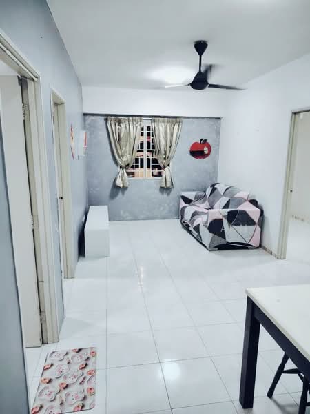 Apartment for Rent at Taman Bukit Erskine - Vincent Tan - Living Room - PropertyGuru.com.my