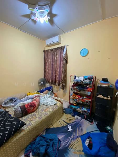 2-storey Terraced House for Sale in Usj 1 (Subang Jaya) - Mohammad Din Majid - Bedroom - PropertyGuru.com.my