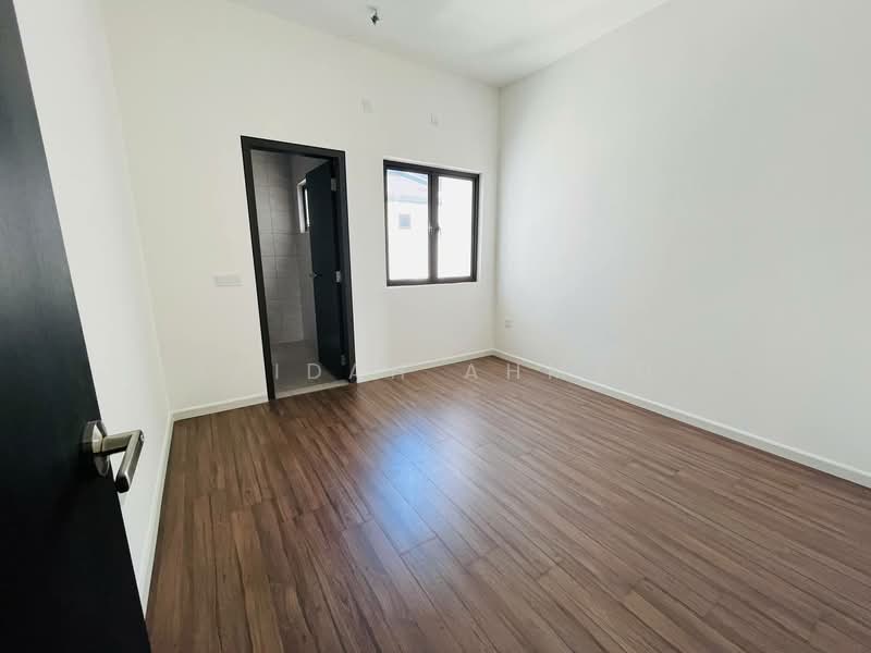 2-storey Terraced House for Sale in Sepang (Selangor) - Zaidah Ahmad - Interior - PropertyGuru.com.my