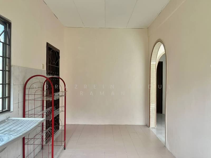 Bungalow for Sale in Taman Desa Melor (Serendah) - Norazrein Abdul Raman - Interior - PropertyGuru.com.my