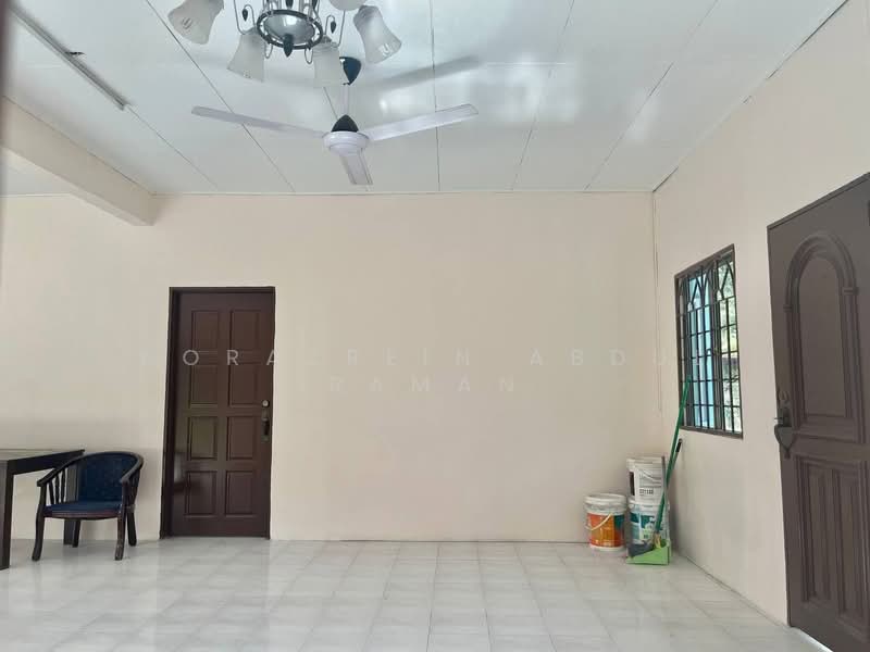 Bungalow for Sale in Taman Desa Melor (Serendah) - Norazrein Abdul Raman - Interior - PropertyGuru.com.my