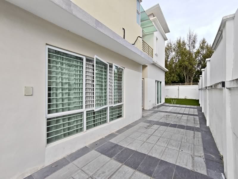 Semi-Detached House for Sale in Bandar Country Homes (Rawang) - Francis Leow - PropertyGuru.com.my