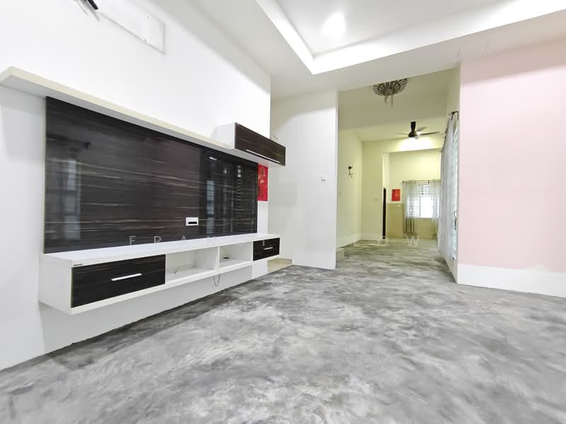 Semi-Detached House for Sale in Bandar Country Homes (Rawang) - Francis Leow - PropertyGuru.com.my
