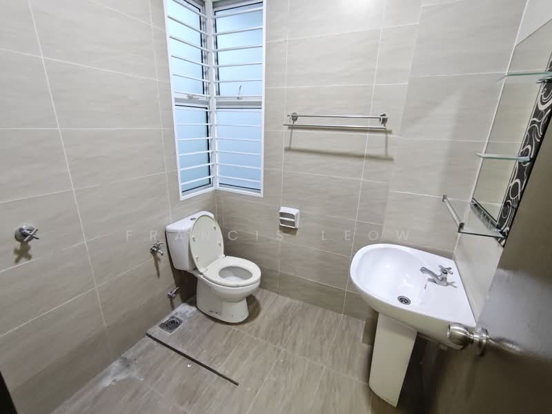 Semi-Detached House for Sale in Bandar Country Homes (Rawang) - Francis Leow - PropertyGuru.com.my
