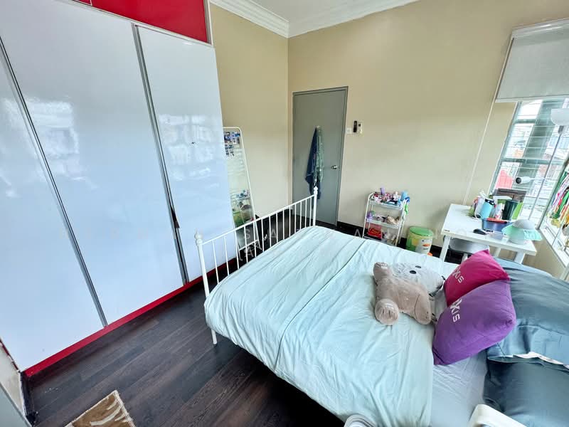 2-storey Terraced House for Sale in TTDI Grove (Kajang) - Herman Sazwan Nor Rahim - Bedroom - PropertyGuru.com.my