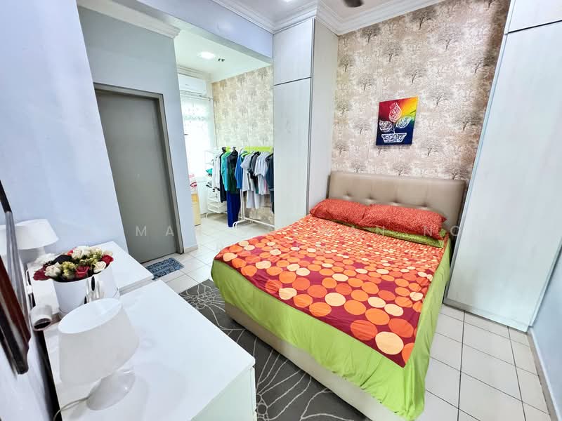 2-storey Terraced House for Sale in TTDI Grove (Kajang) - Herman Sazwan Nor Rahim - Bedroom - PropertyGuru.com.my