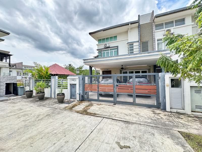 2-storey Terraced House for Sale in TTDI Grove (Kajang) - Herman Sazwan Nor Rahim - Exterior - PropertyGuru.com.my