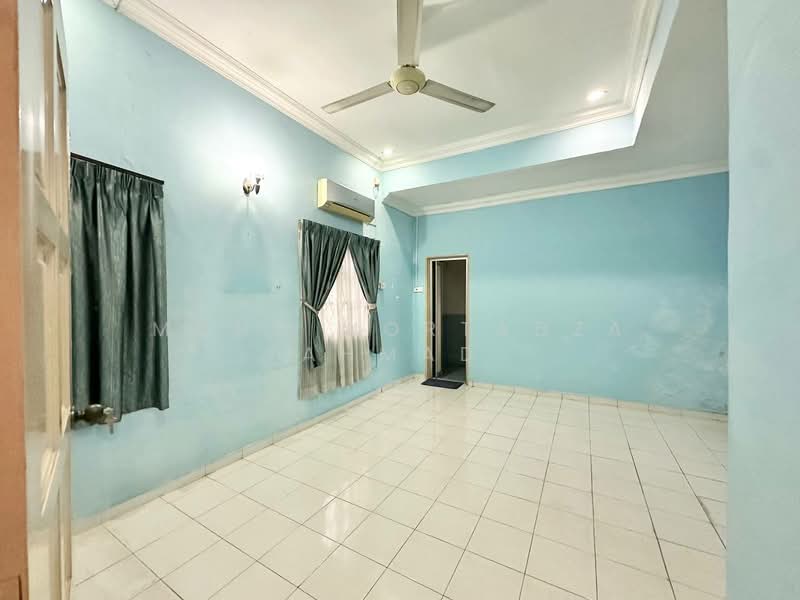 Semi-Detached House for Sale in Country Heights (Kajang) - Mohd Mortadza Ahmad - PropertyGuru.com.my