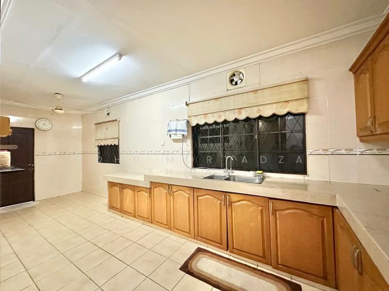 Semi-Detached House for Sale in Country Heights (Kajang) - Mohd Mortadza Ahmad - PropertyGuru.com.my