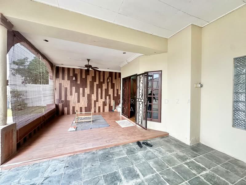 Semi-Detached House for Sale in Country Heights (Kajang) - Mohd Mortadza Ahmad - PropertyGuru.com.my
