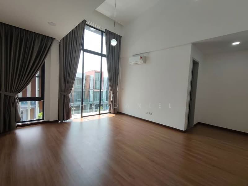 Rumah Teres 3 Tingkat untuk Disewa di BANDAR PUCHONG JAYA (Puchong) - Kho Daniel - Living Room - PropertyGuru.com.my