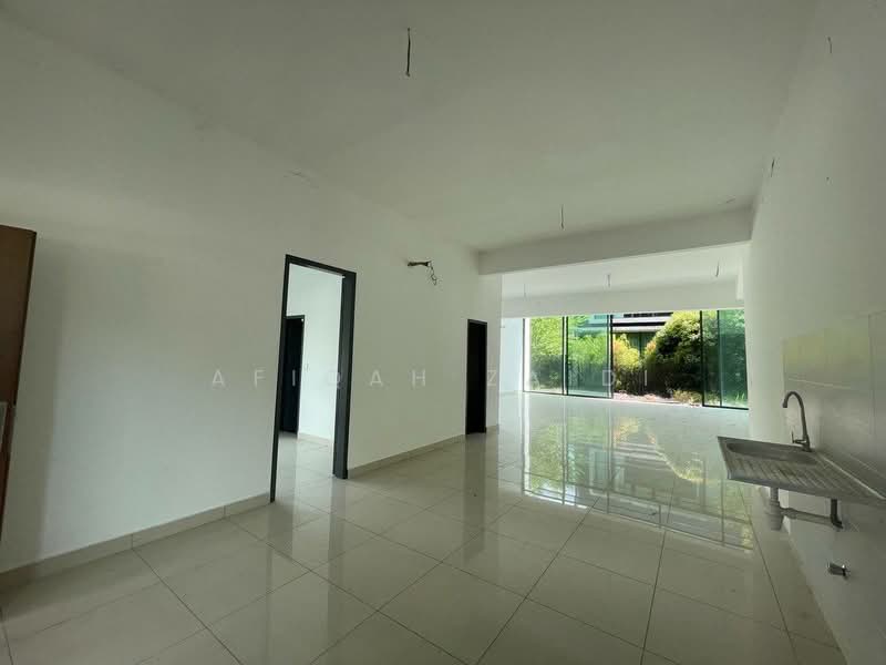 Zero-Lot Bungalow for Sale in Taman Puncak Perdana (Shah Alam) - Afiqah zaidi - PropertyGuru.com.my