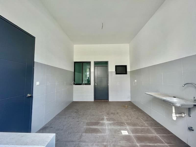 Zero-Lot Bungalow for Sale in Taman Puncak Perdana (Shah Alam) - Afiqah zaidi - PropertyGuru.com.my