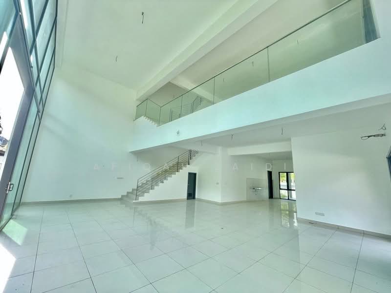 Zero-Lot Bungalow for Sale in Taman Puncak Perdana (Shah Alam) - Afiqah zaidi - PropertyGuru.com.my
