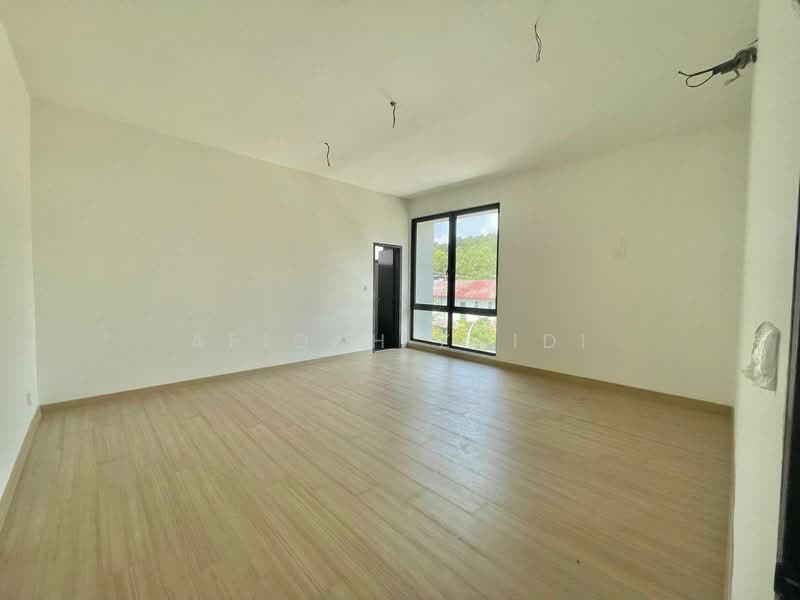Zero-Lot Bungalow for Sale in Taman Puncak Perdana (Shah Alam) - Afiqah zaidi - PropertyGuru.com.my