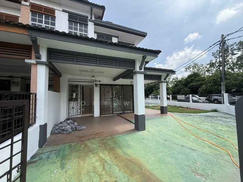 Rumah Teres untuk Disewa di Bandar Bukit Puchong (Puchong) - Joey Wong - Exterior - PropertyGuru.com.my